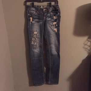 Antique Rivet Destructed Skinny Jeans Size 25