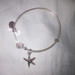 Alex & Ani Starfish bracelet