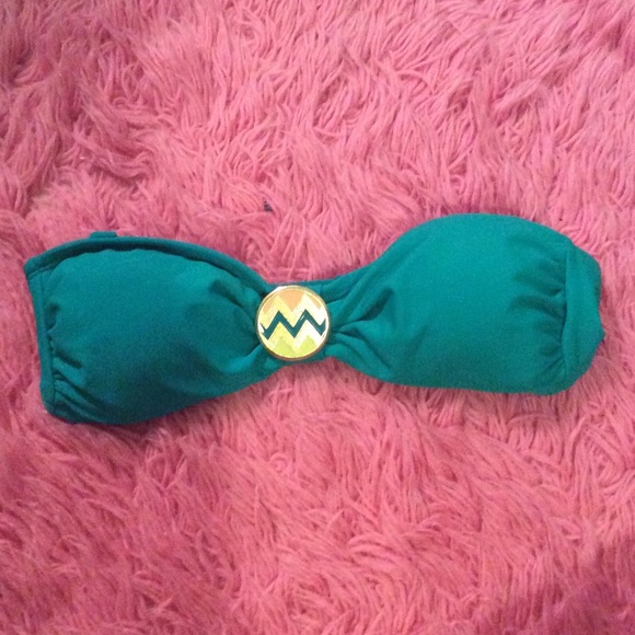 Target bandeau bikini top