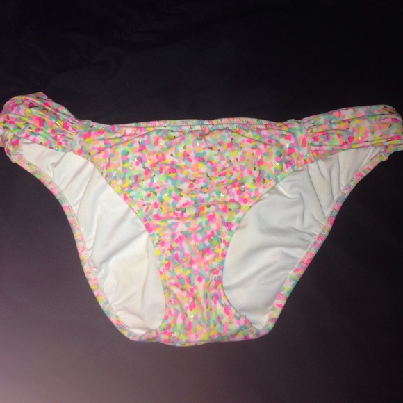 Confetti VS bikini bottoms