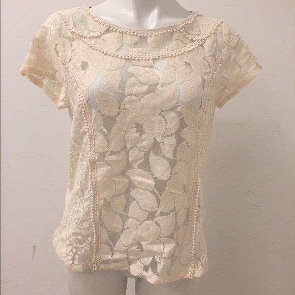 LC Lauren Conrad Tops - LC gorgeous lace top