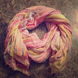 Victorias Secret Supermodel Essential blank. scarf