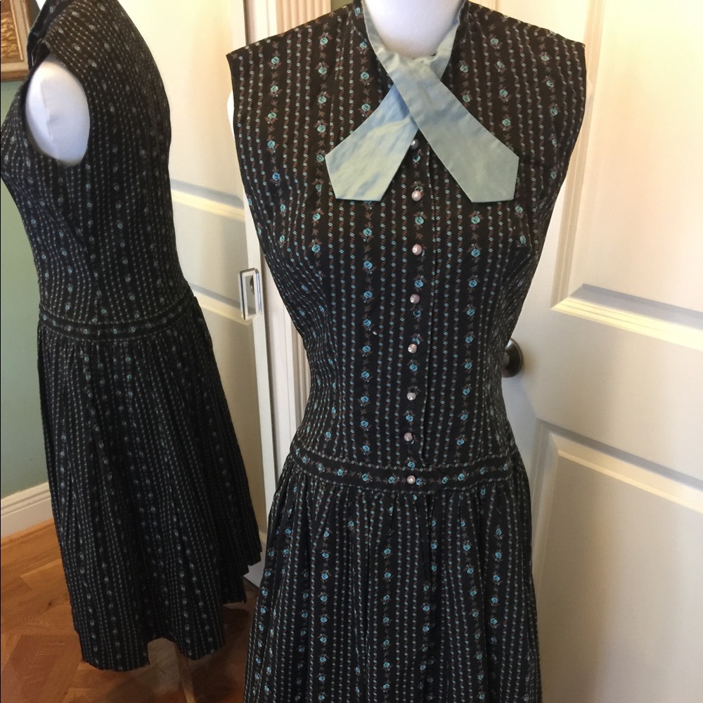 Vintage 50s Beauty price firm