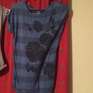 Stripped flower shirt