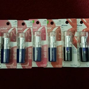 Lot of Covergirl Lipstick