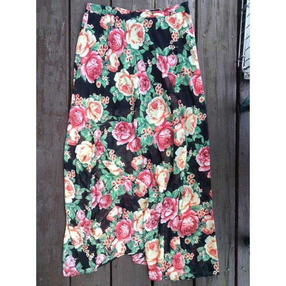 Forever 21 Floral Maxi Skirt