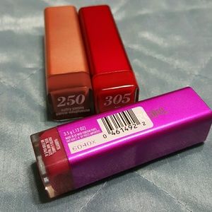 Lot of 3 Covergirl lipstick