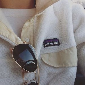 White Patagonia Pullover
