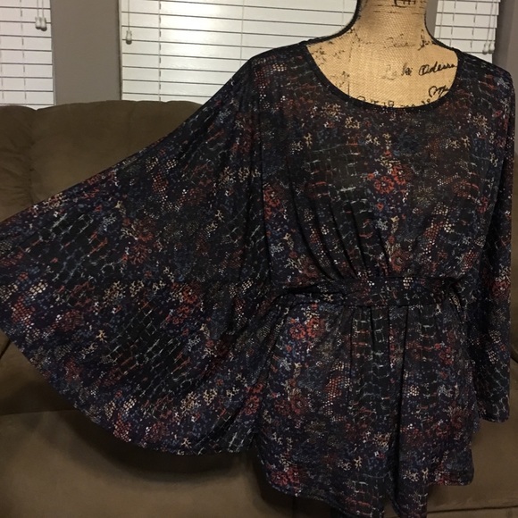 Topshop Belted Batwing Blouse - Picture 2 of 4