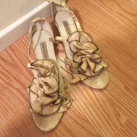 Kelsi dagger shoes