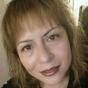 Meet your Posher, Cindy