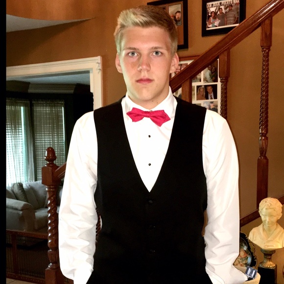 Meet your Posher, Janet. - Picture 4 of 5