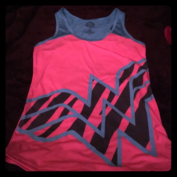 💗pink and blue athlete top💙