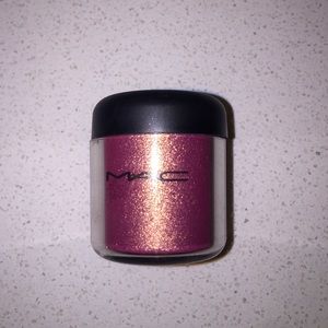 MAC Cosmetics Pigment Rose