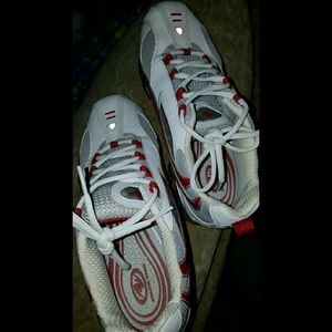 Womens Athletic Works Tennis Shoes