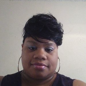 Meet your Posher, Phyllis