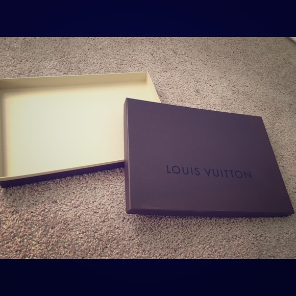 Louis Vuitton scarves box