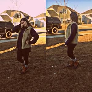 Meet your Posher, Laynee