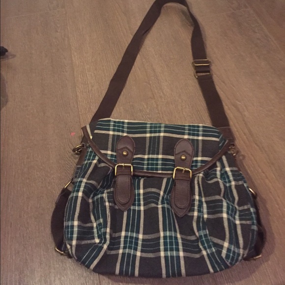 Cute bag. Good condition