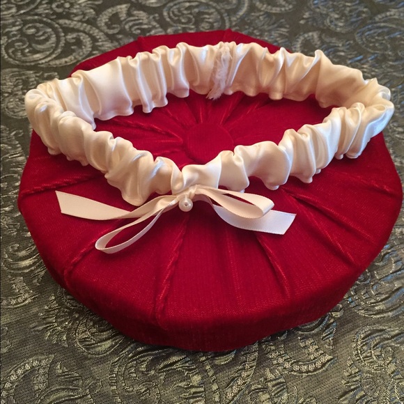Ivory Bridal Garter