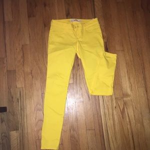 Hollister yellow jeans