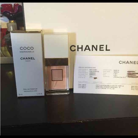 "Coco mademoiselle EAU De Parfum"