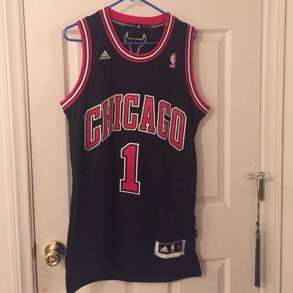 Chicago Bulls Rose Jersey NWT