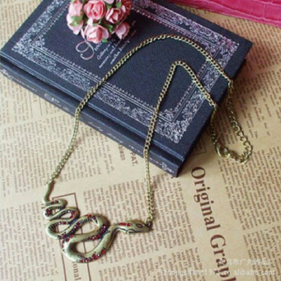 3/$12 Vintage-style bronze-color snake necklace