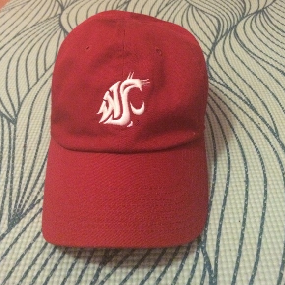 Nike WSU hat