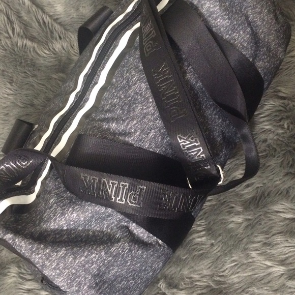 🚫SOLD🚫🎉 Victoria's Secret PINK campus duffle! - Picture 3 of 4