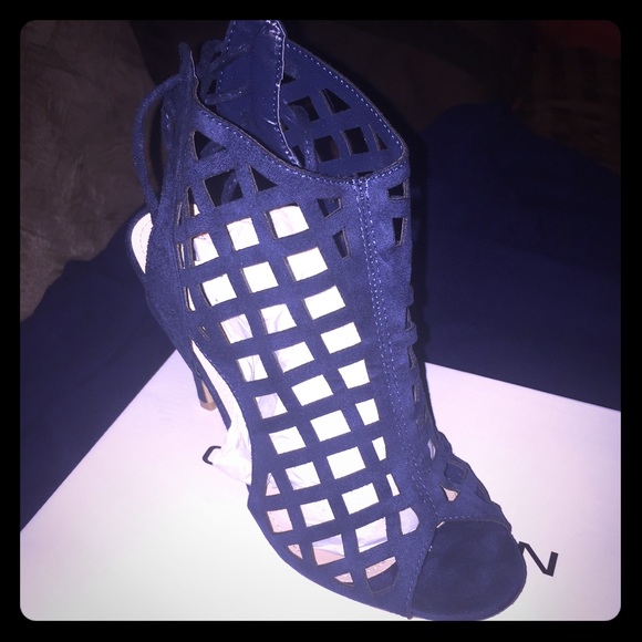 Sexy navy blue booties (heels) 😍😍💙