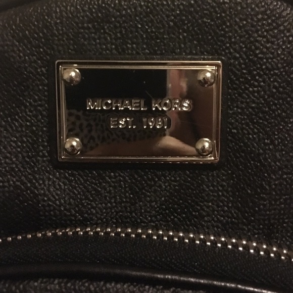 Michael Kors mini backpack SOLD - Picture 2 of 4