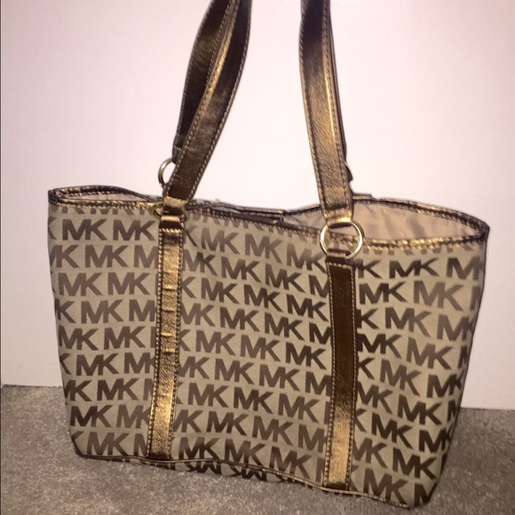 Michael Kors Tote