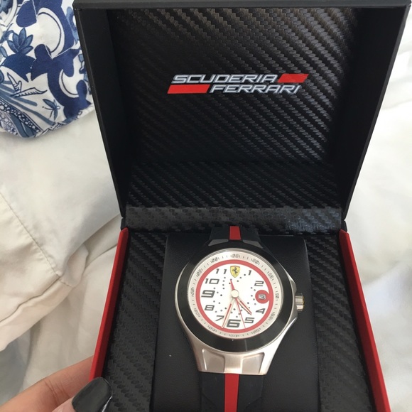 Ferrari Watch - Picture 2 of 3