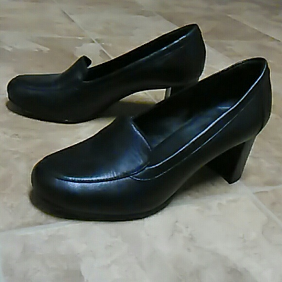 Antonio Melani black high heels