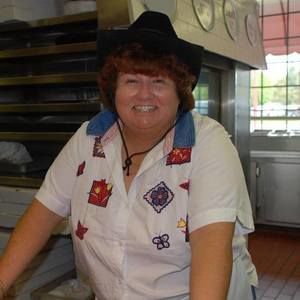 Meet your Posher, Debbie