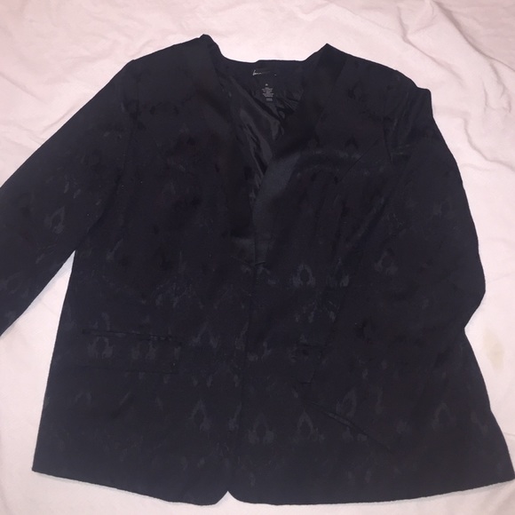 Lane Bryant "smokers jacket" style Blazer