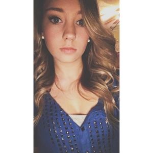 Meet your Posher, Haley