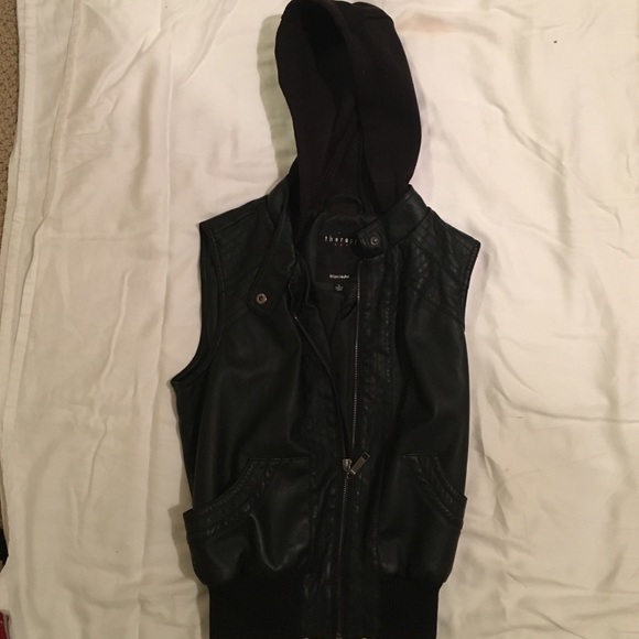 Therapy Faux Leather Hooded Vest/Sleeveless Jacket