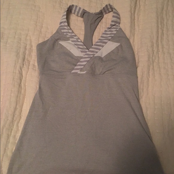 Lulu Lemon tank
