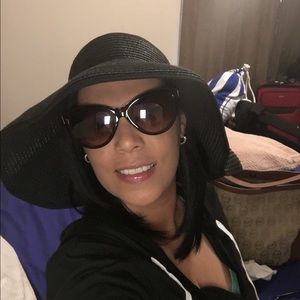 Meet your Posher, Ingrid