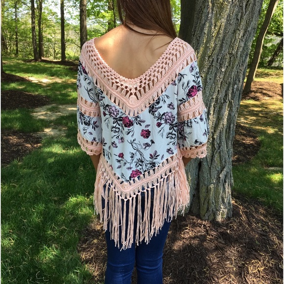 Floral Macrame Fringe Tunic Pastel - Picture 3 of 4