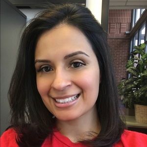 Meet your Posher, Lisa