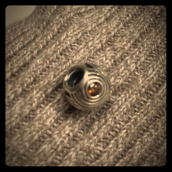 Pandora circular pattern/orange bead/charm
