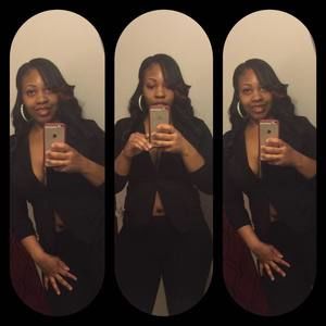 Meet your Posher, Shamia