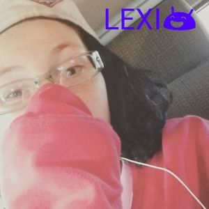 Meet your Posher, Lexi