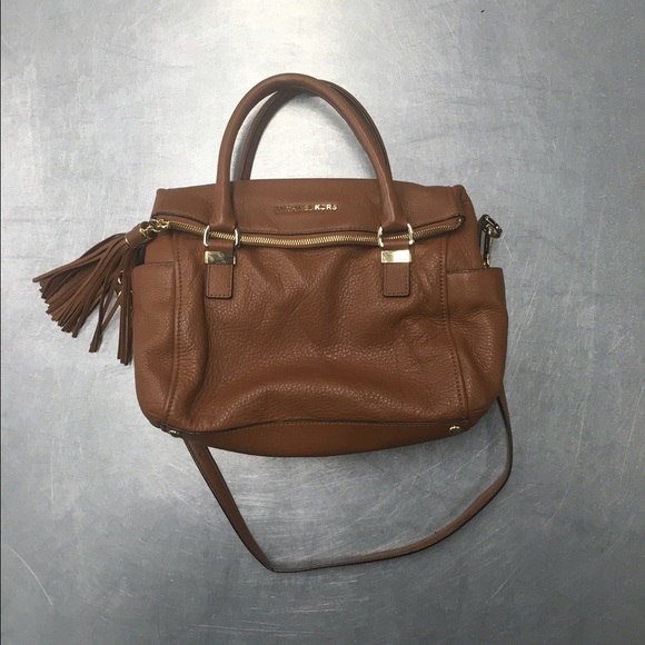 Michael Kors medium Weston satchel - Picture 2 of 4