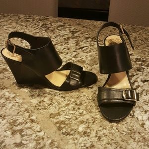 Vince Camuto black wedge sandal