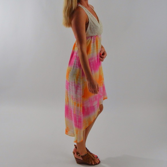 Dress - Picture 3 of 3