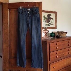 Levis 528 Curvy Boot Cut jeans